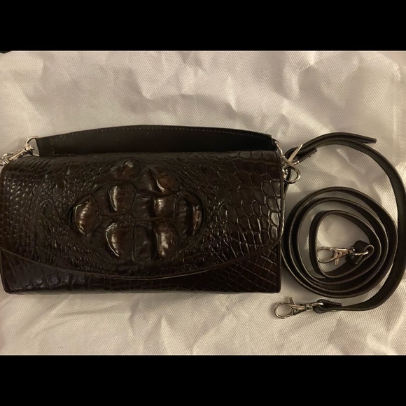 Crocodile chocolate brown hand bag - Picture 3 of 3